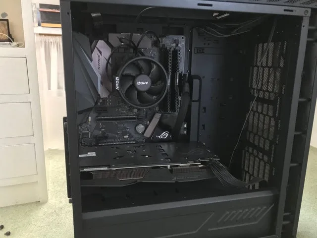 Can I Put GPU in Second Slot (2026 Complete Guide)