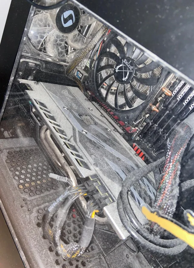Can I Use a Duster to Clean My PC (2026 Complete Guide)