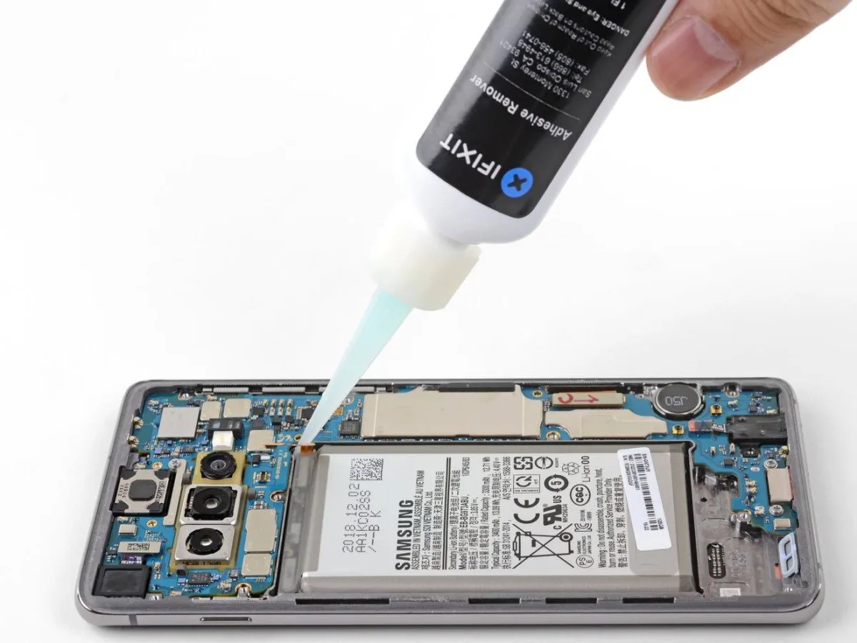 Can You Use 91% Isopropyl Alcohol to Clean Electronics?