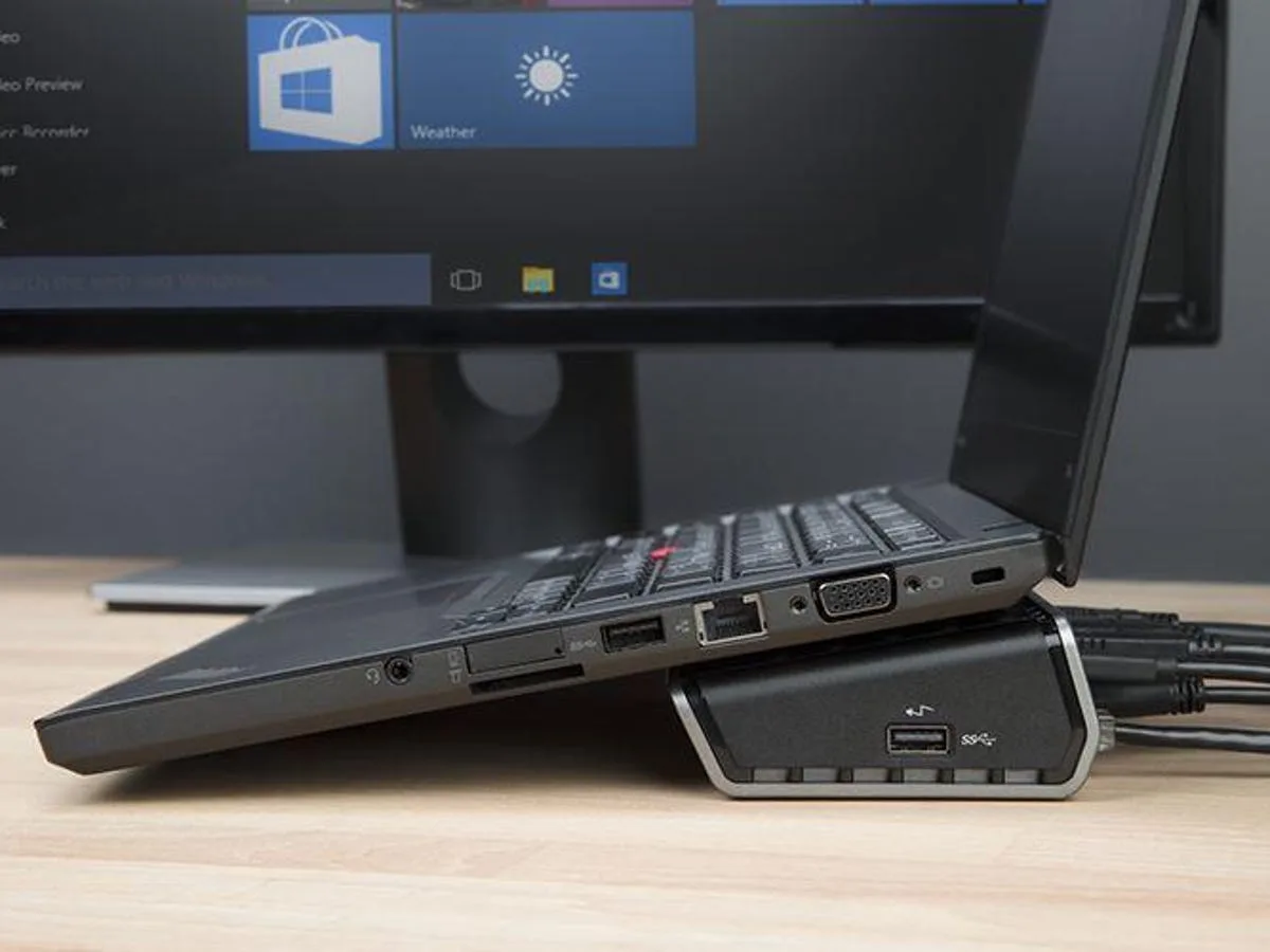 Can You Use a Docking Station with a Desktop (2026 Complete Guide)